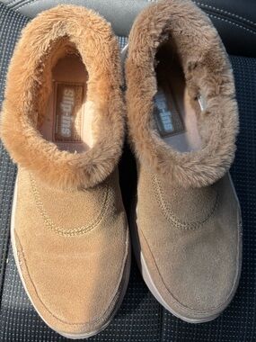 Skechers Slip-Ins Plush-Lined Suede Slip-On Shoes in Light Brown Sz 7 NWOT
